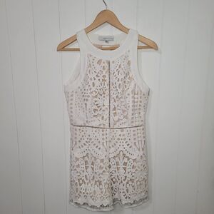 Adelyn Rae Ivory Lace Sleeveless Romper Size Medium Lined